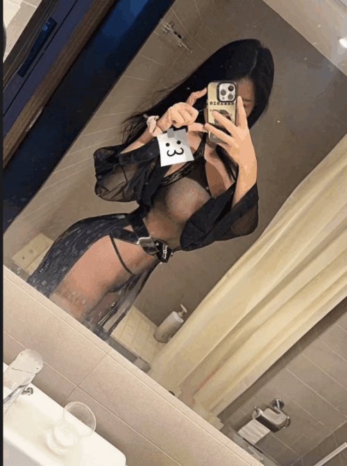 Yumi (130) Luxury Escort Singapore - Image 4